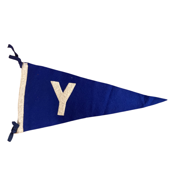 Vintage Pennant - Yale University Bulldogs